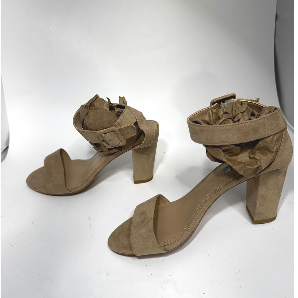 BCBGeneration Tan Faux Suede Block Heel Sandals Ankle Strap Buckle Womens 8 - Picture 5 of 8